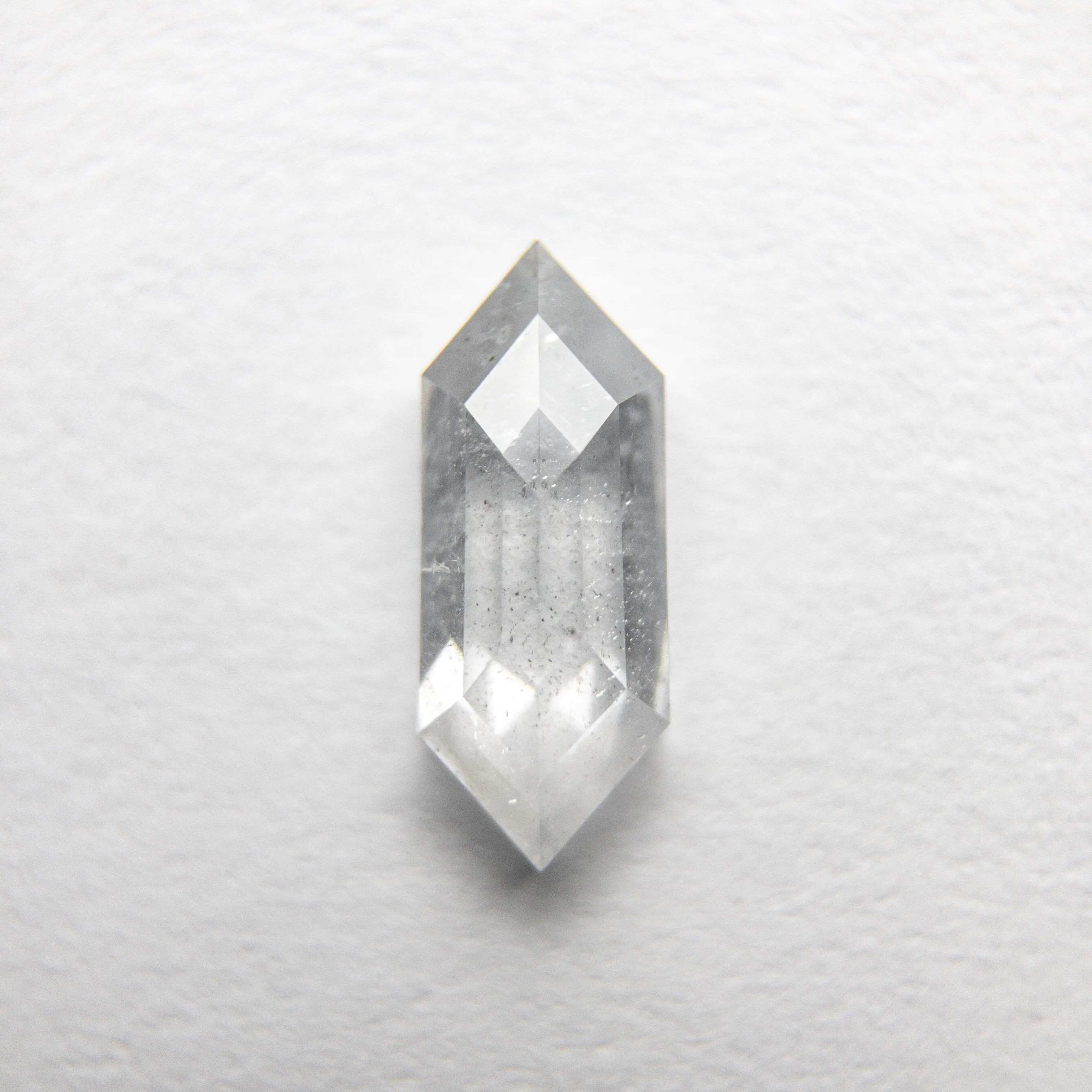 0.61ct 8.52x3.41x2.15mm Hexagon Rosecut 18386-05