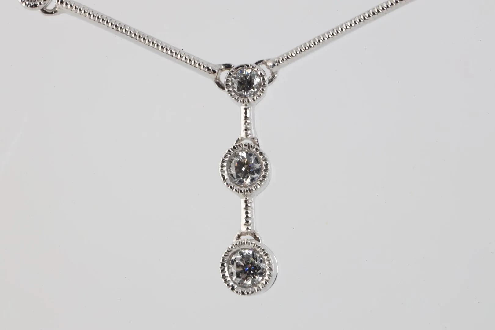 16'' 14k White Gold .93tcw Diamond Necklace (8.98g.)