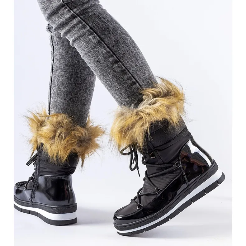 Black patent snow boots with Bow fur