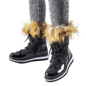 Black patent snow boots with Bow fur