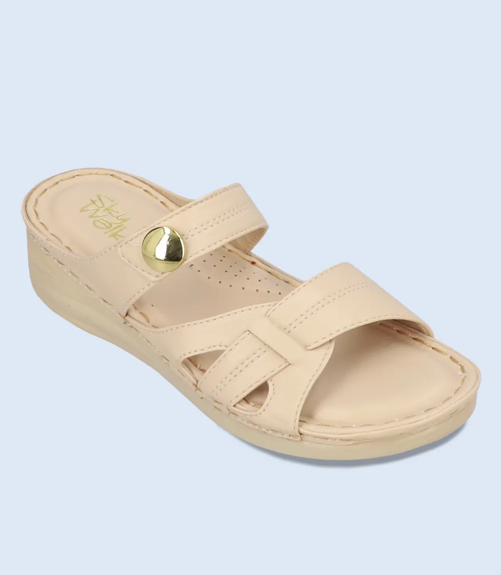 BW9731-BEIGE-Women Comfort Slipper