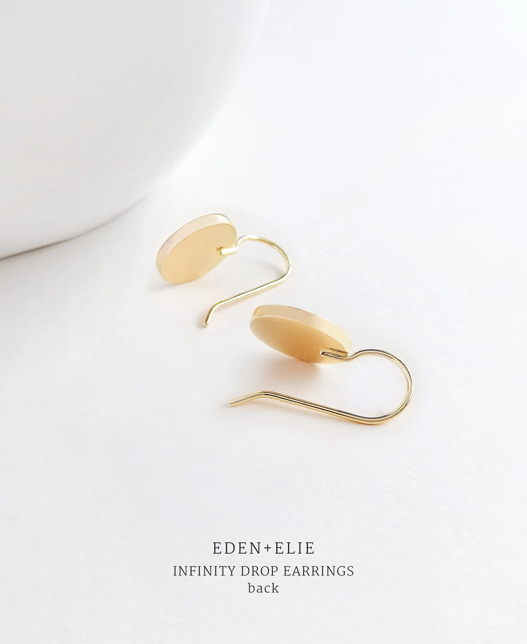 EDEN + ELIE Infinity drop earrings - pearl