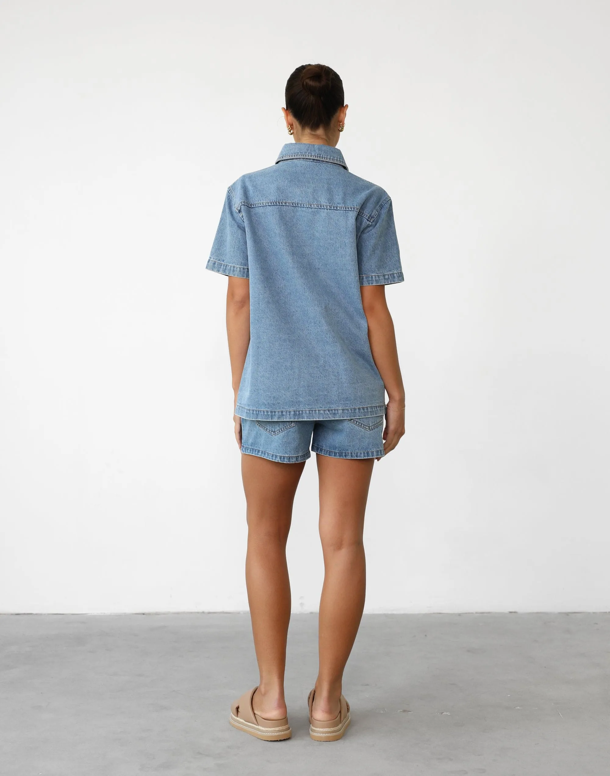 Elizha Shorts (Blue Denim)