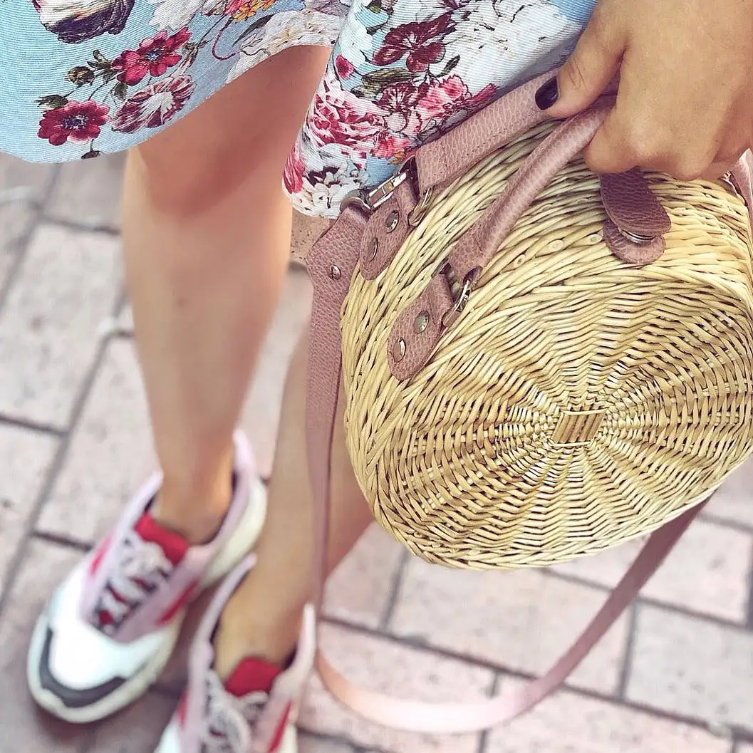 LAVENDER PEONY STRAW bag