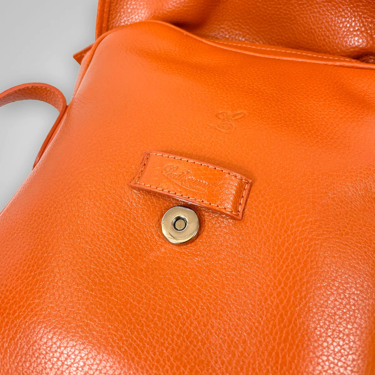 LEATHER CROSS BODY BAG ORANGE