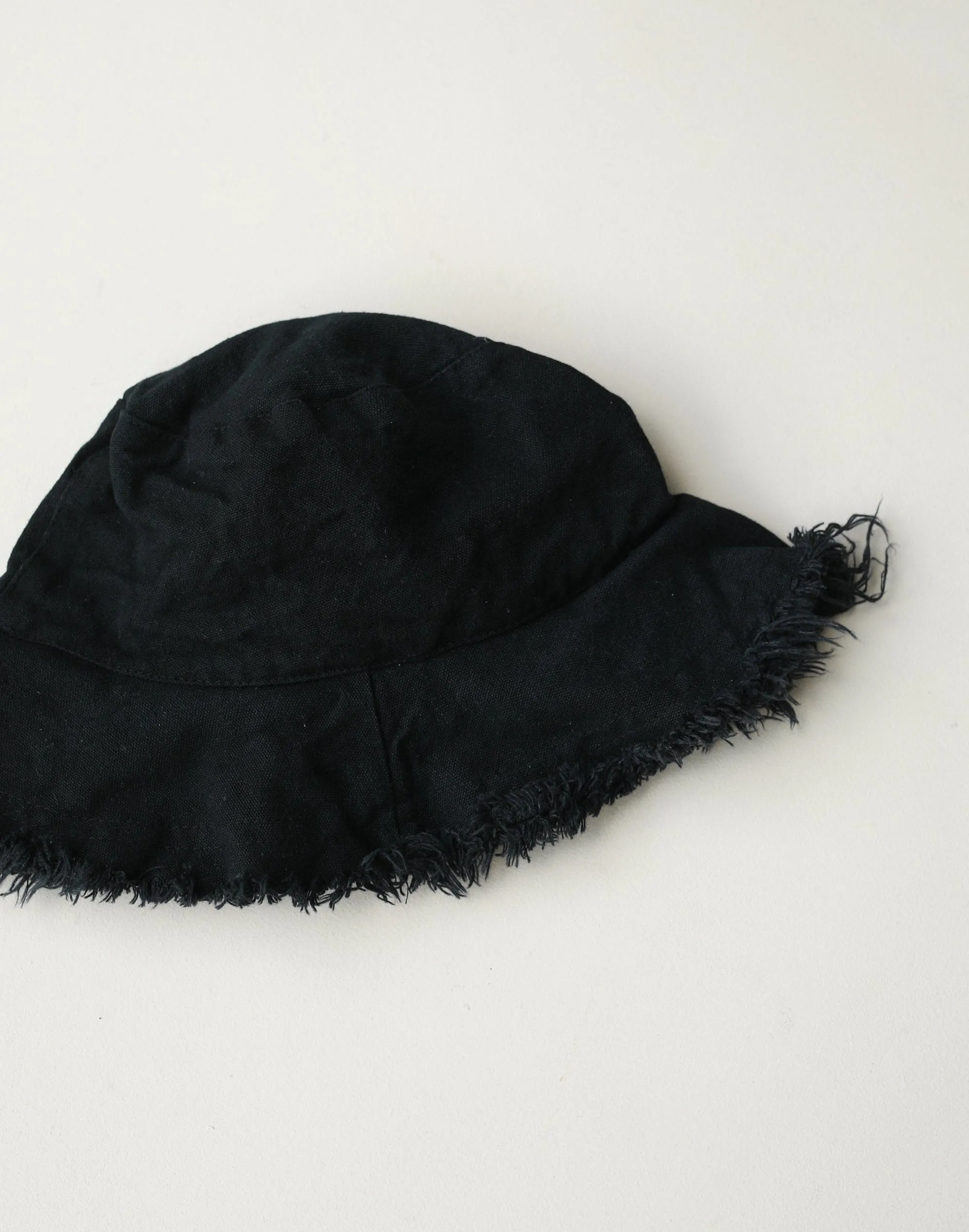 Leilani Bucket Hat (Black)