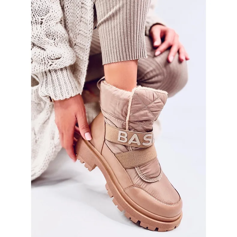 Little Khaki women's snow boots beige