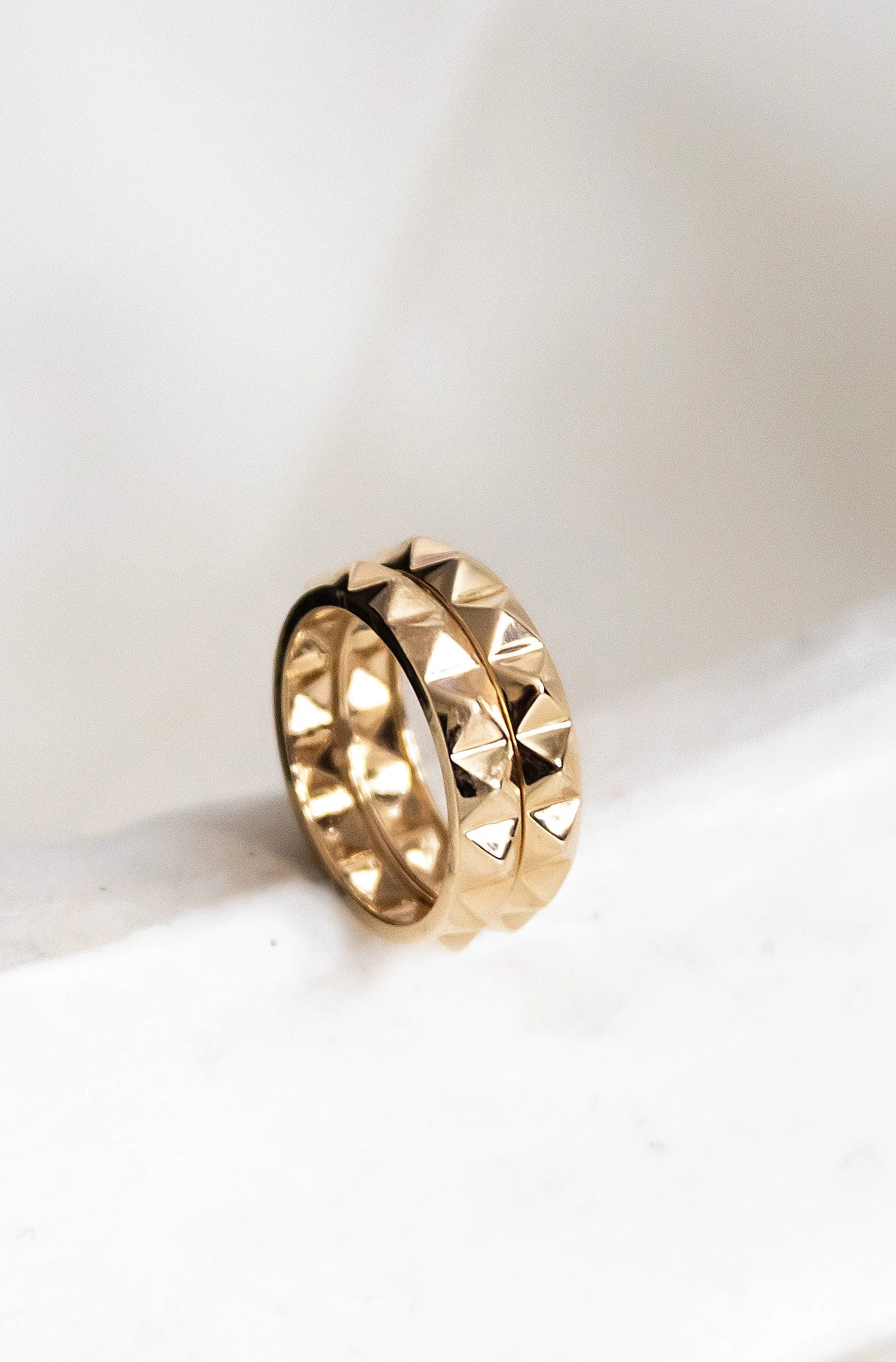 LUCIE GOLD PYRAMID RINGS