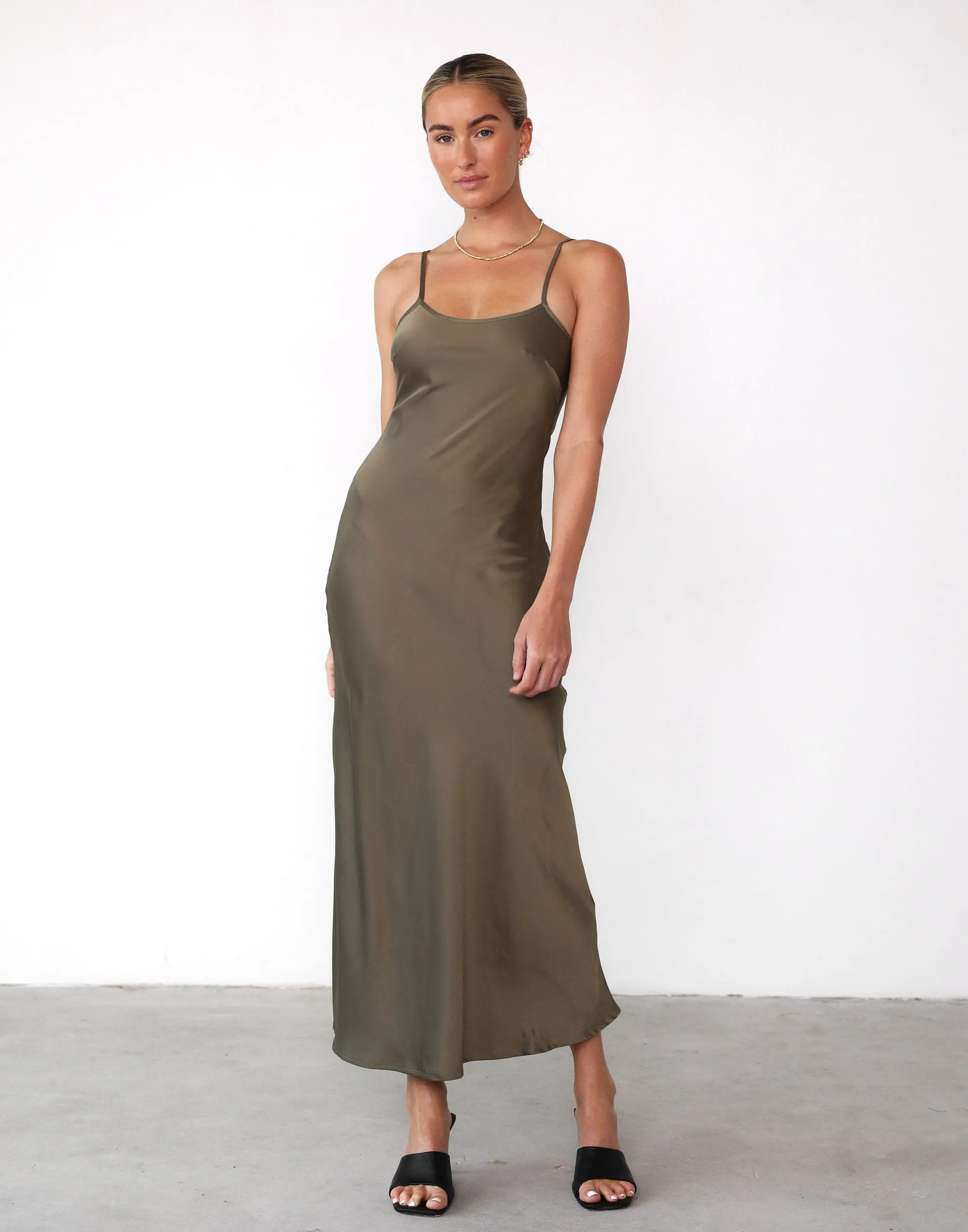 Martha Maxi Dress (Tea Leaf)