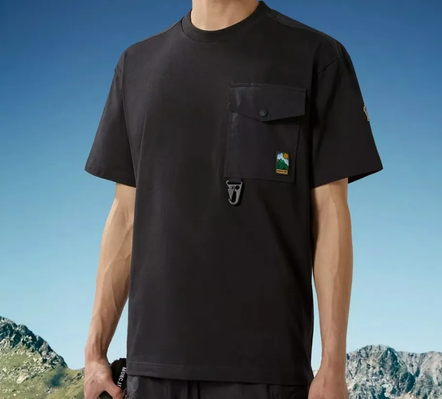 MONCLER  |T-Shirt with Pocket