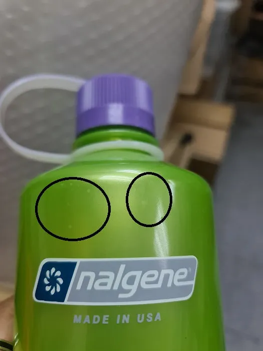 NALGENE NARROW MOUTH 32 OZ / 1000 ML - LIME (OLD STOCK WITH SOME SCRATCHES)