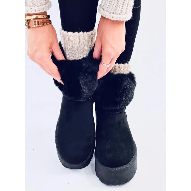 Tayna Black platform snow boots with fur