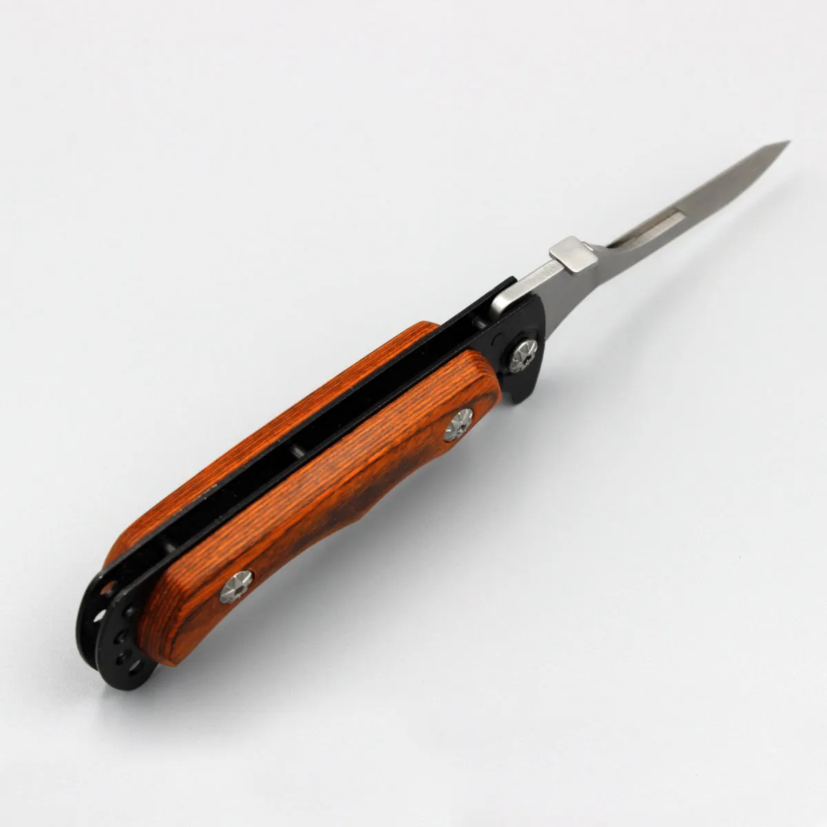 Wiebe Vixen Folding Skinning Knife