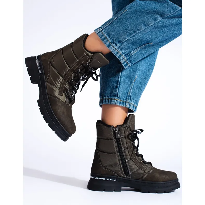 Women's lace-up snow boots green