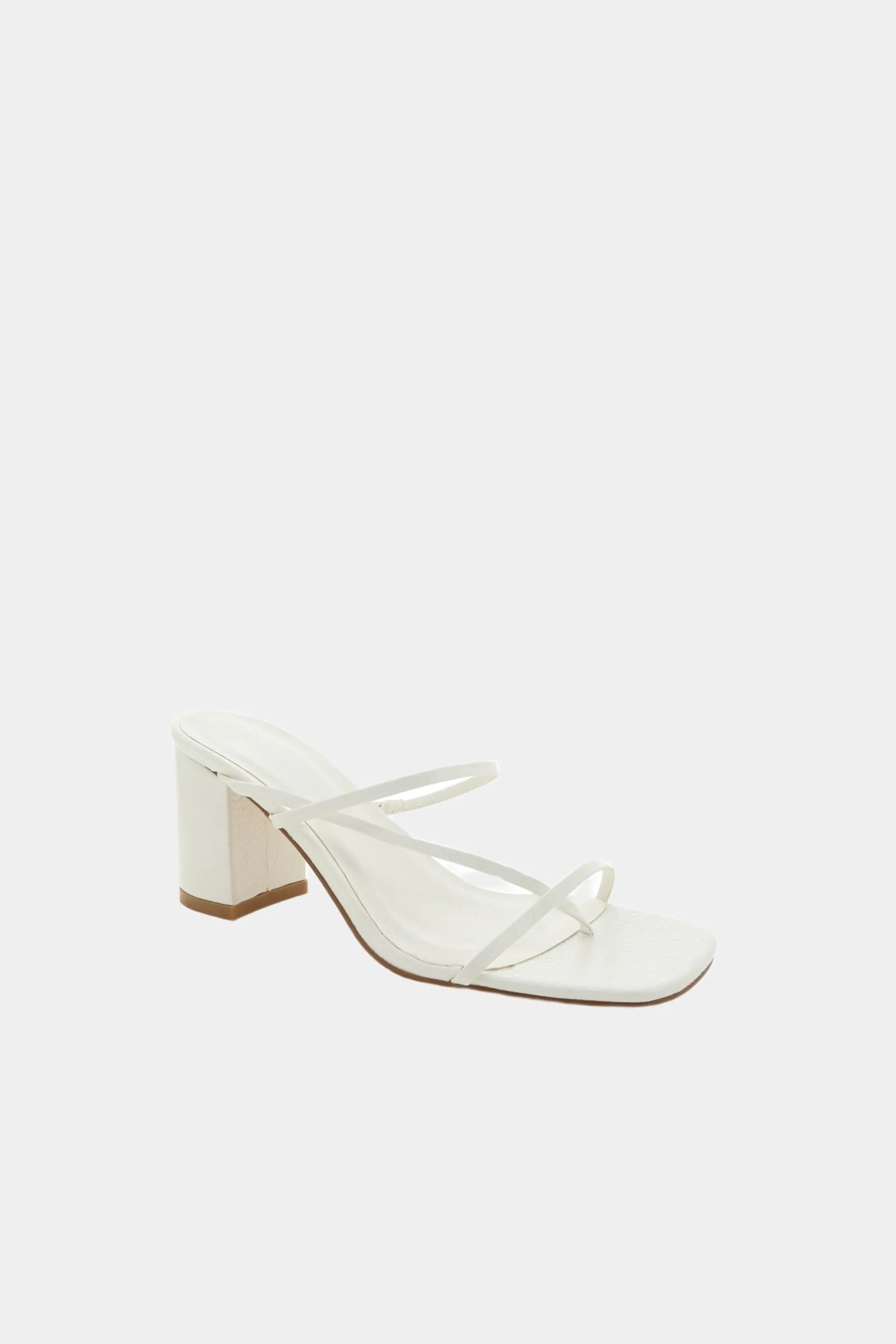 Yolani Sandal